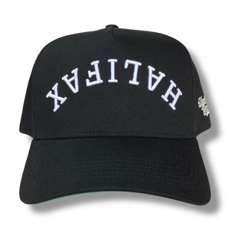 Precurved Halifax Snapback - Argyle Black No Leaf